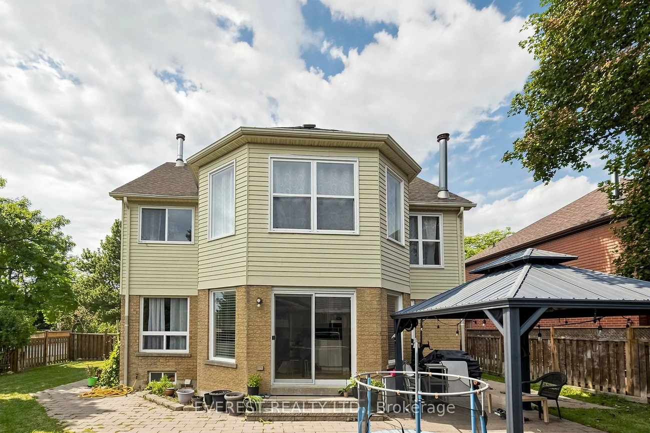 7, Tarlton, Brownridge, Vaughan