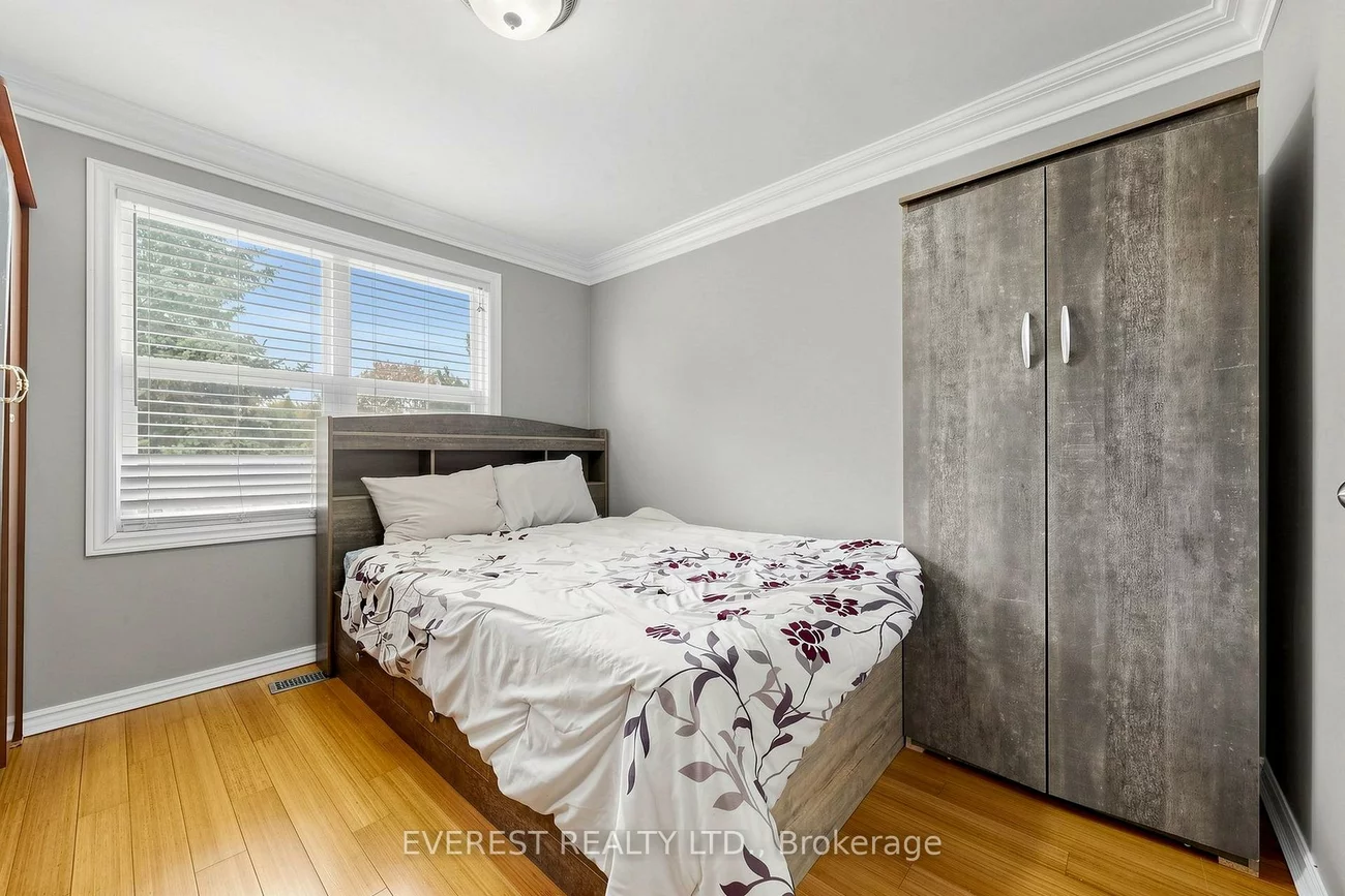 7, Tarlton, Brownridge, Vaughan