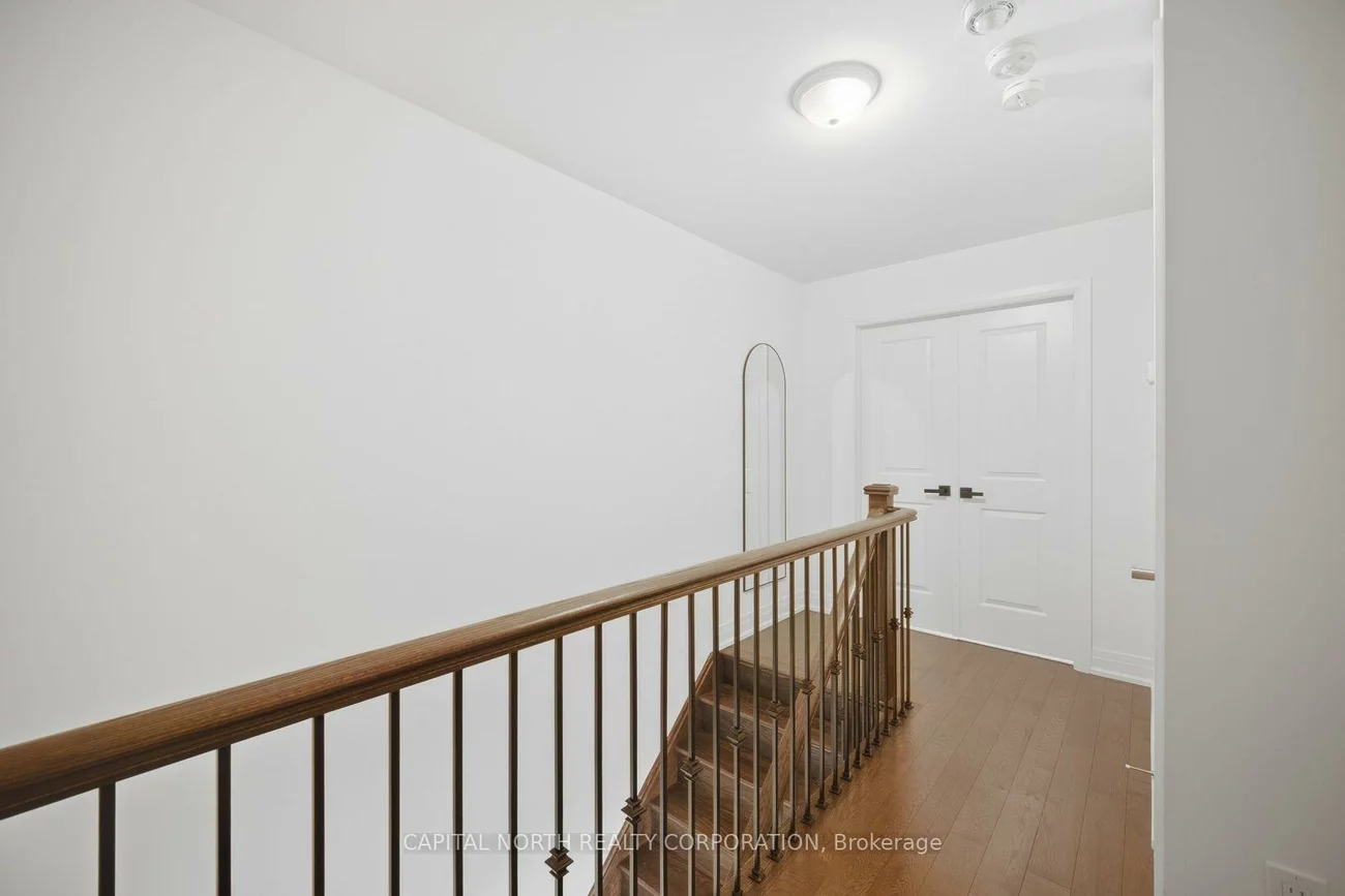 41, Shatner Turnabout, East Woodbridge, Vaughan