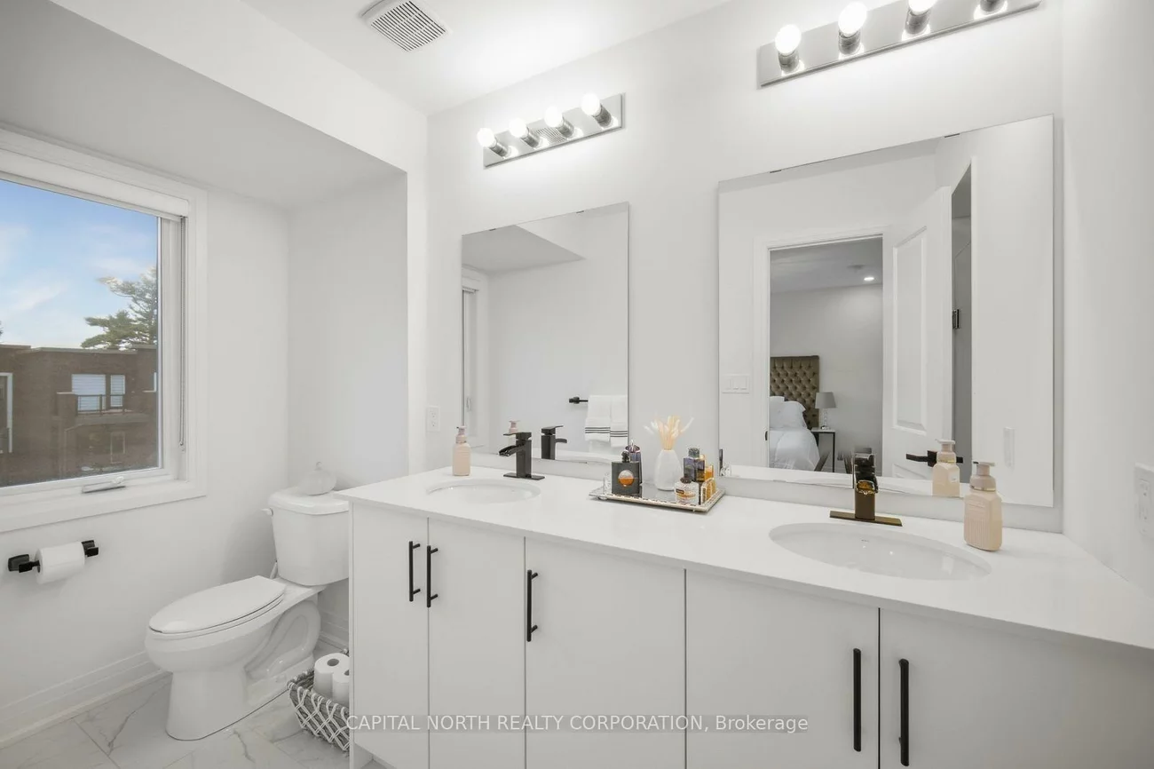 41, Shatner Turnabout, East Woodbridge, Vaughan