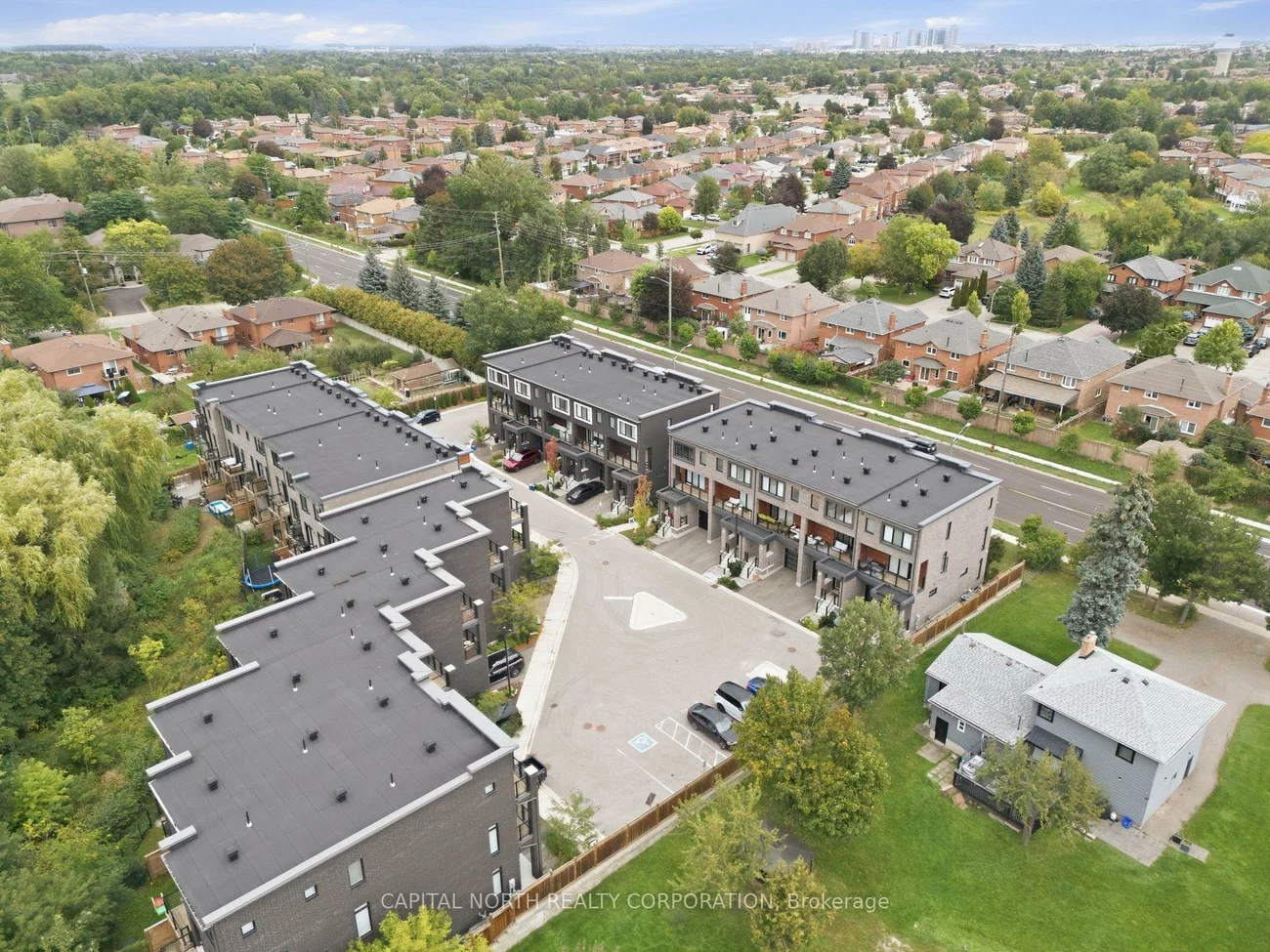 41, Shatner Turnabout, East Woodbridge, Vaughan
