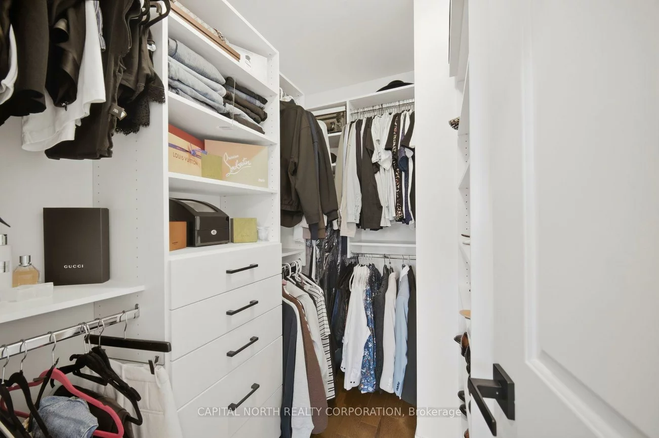 41, Shatner Turnabout, East Woodbridge, Vaughan