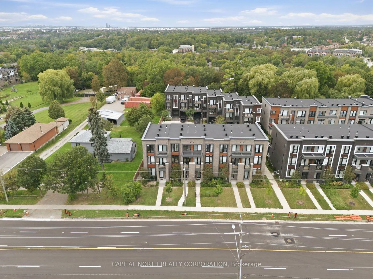 41, Shatner Turnabout, East Woodbridge, Vaughan