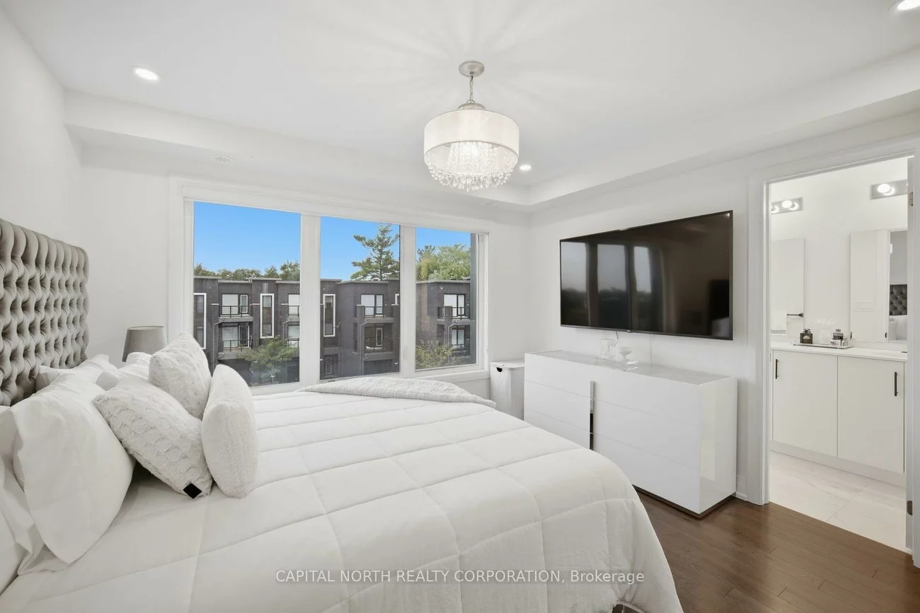 41, Shatner Turnabout, East Woodbridge, Vaughan