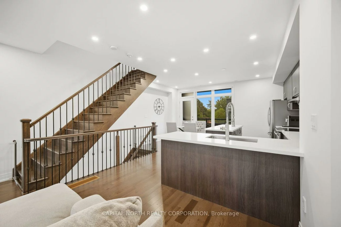 41, Shatner Turnabout, East Woodbridge, Vaughan