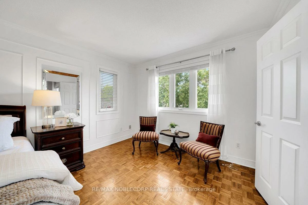 3, Castlehill, Maple, Vaughan