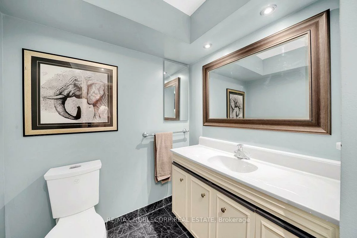 3, Castlehill, Maple, Vaughan