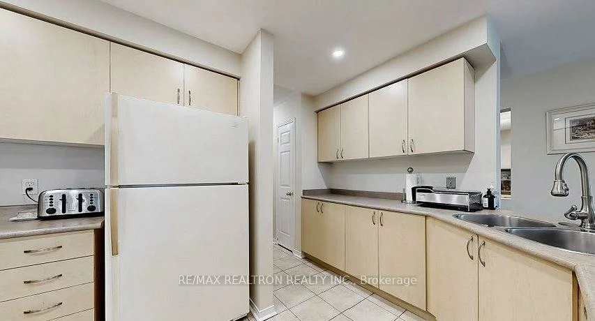215, Drummond, Maple, Vaughan