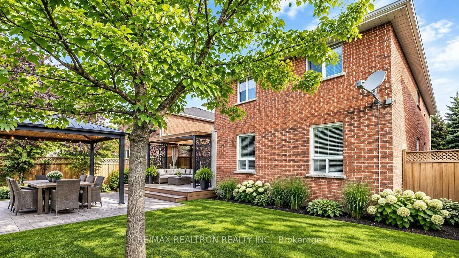 215, Drummond, Maple, Vaughan