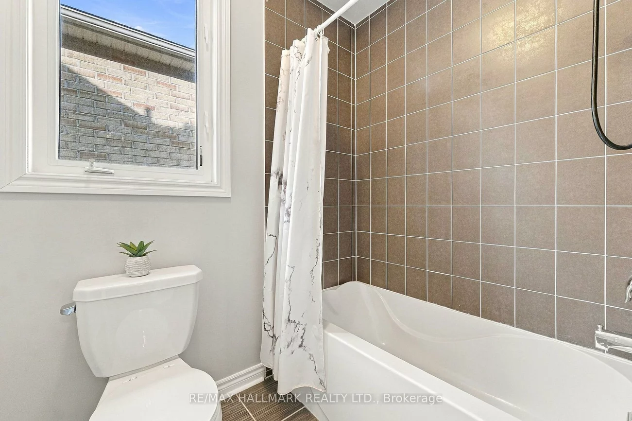60, Gorman, Vellore Village, Vaughan
