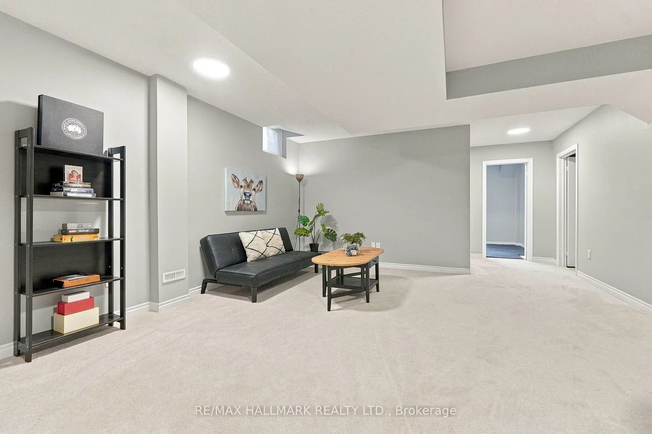 60, Gorman, Vellore Village, Vaughan