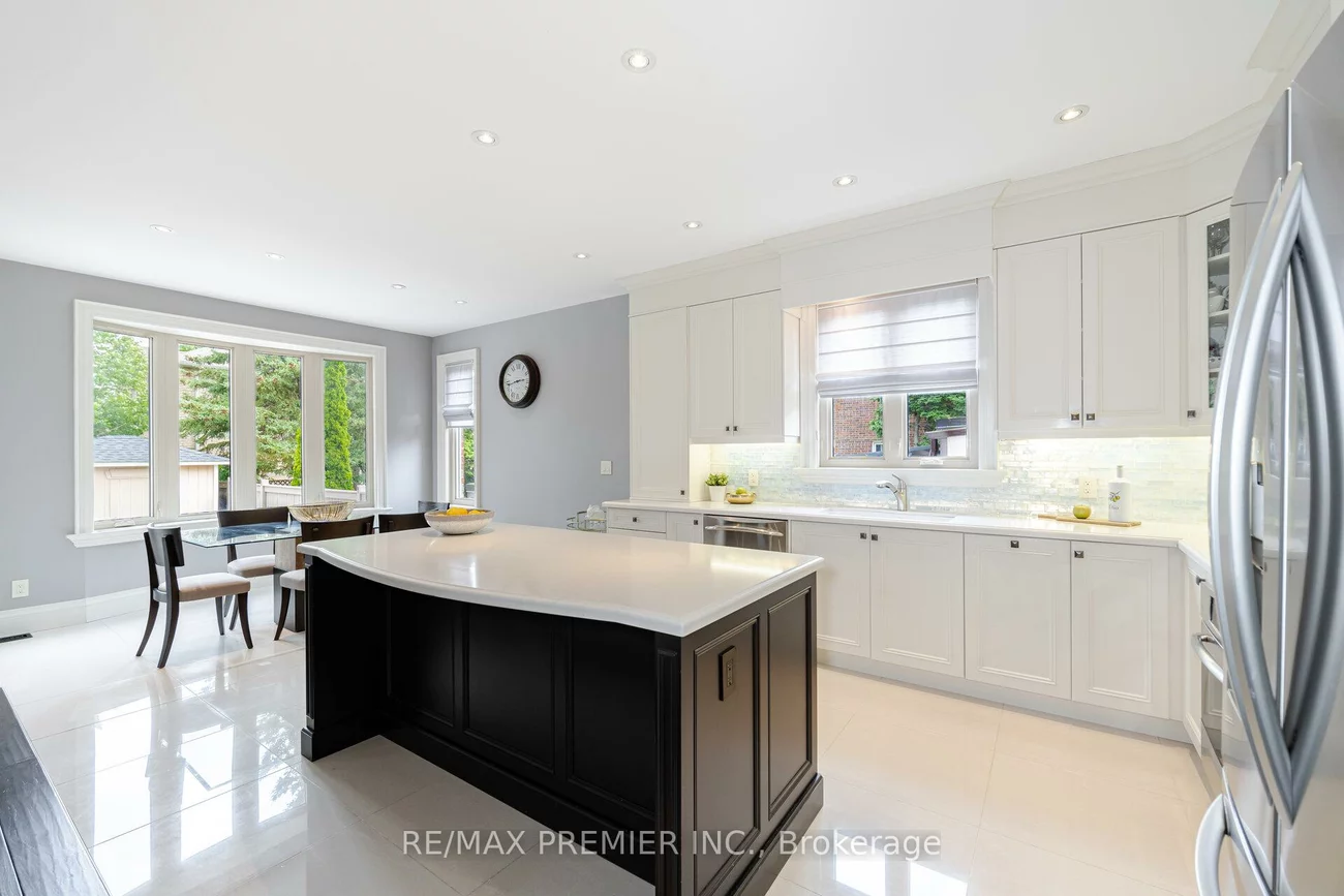 28, Ellerby, West Woodbridge, Vaughan