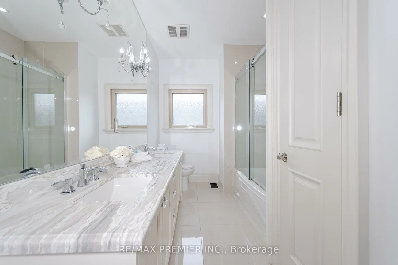 28, Ellerby, West Woodbridge, Vaughan