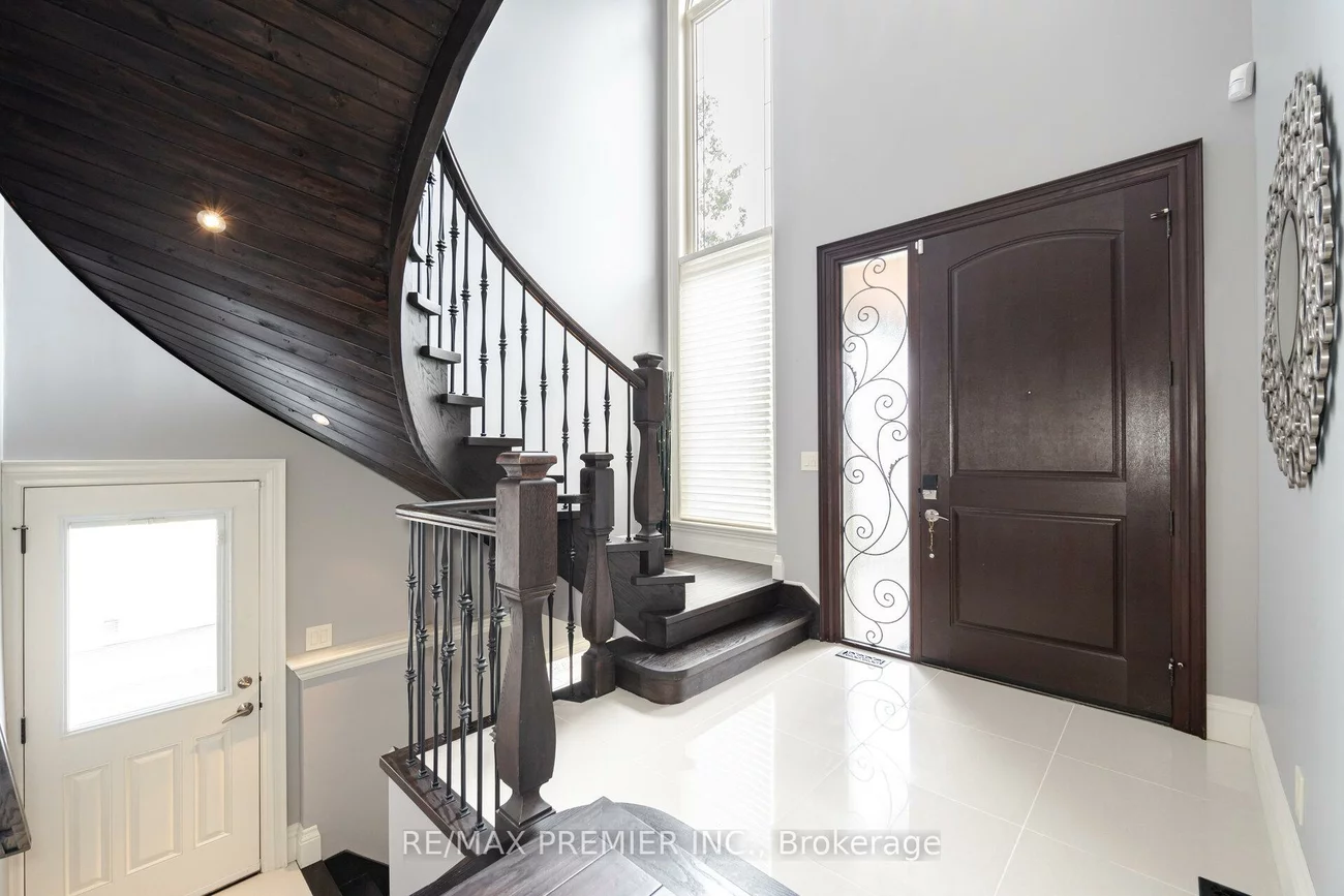 28, Ellerby, West Woodbridge, Vaughan
