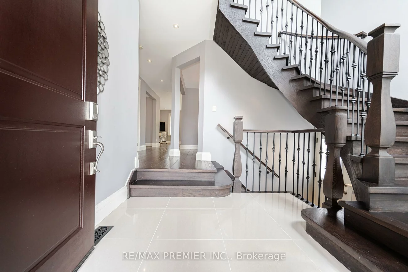 28, Ellerby, West Woodbridge, Vaughan
