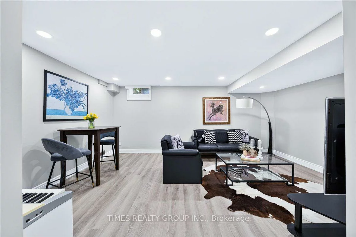 224, Westway, Concord, Vaughan