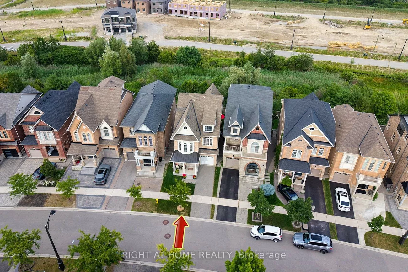 43, Hopewell, Kleinburg, Vaughan