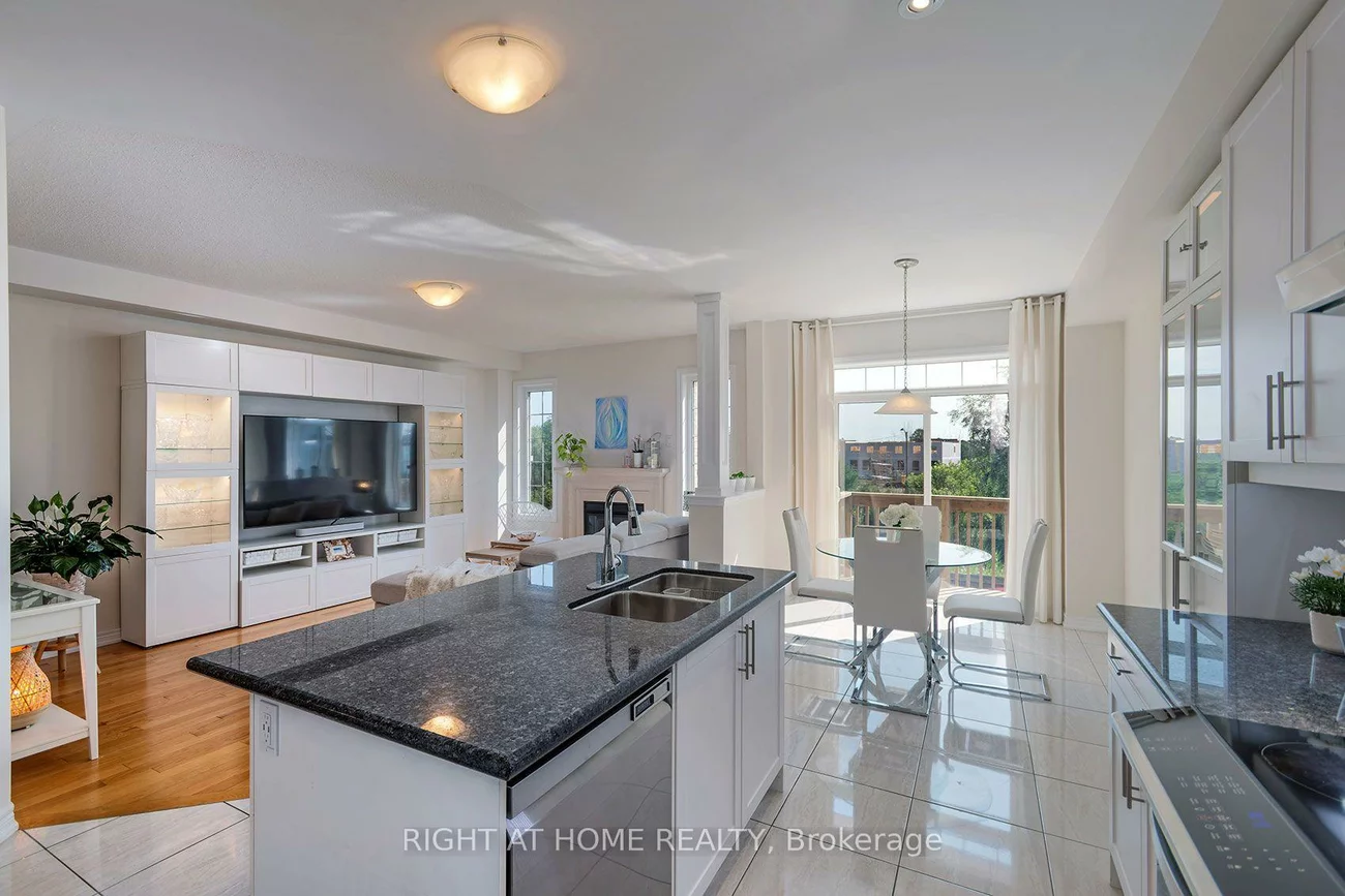 43, Hopewell, Kleinburg, Vaughan