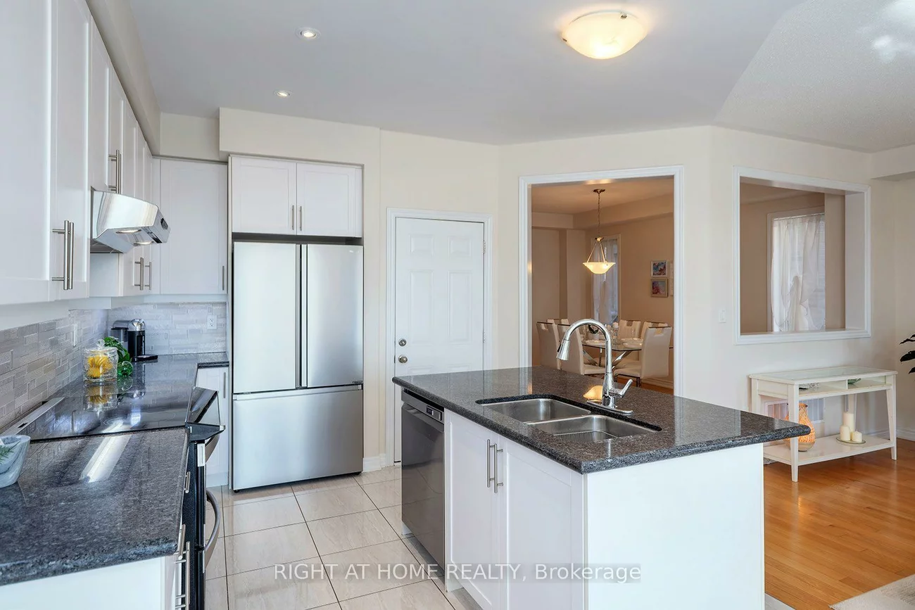 43, Hopewell, Kleinburg, Vaughan