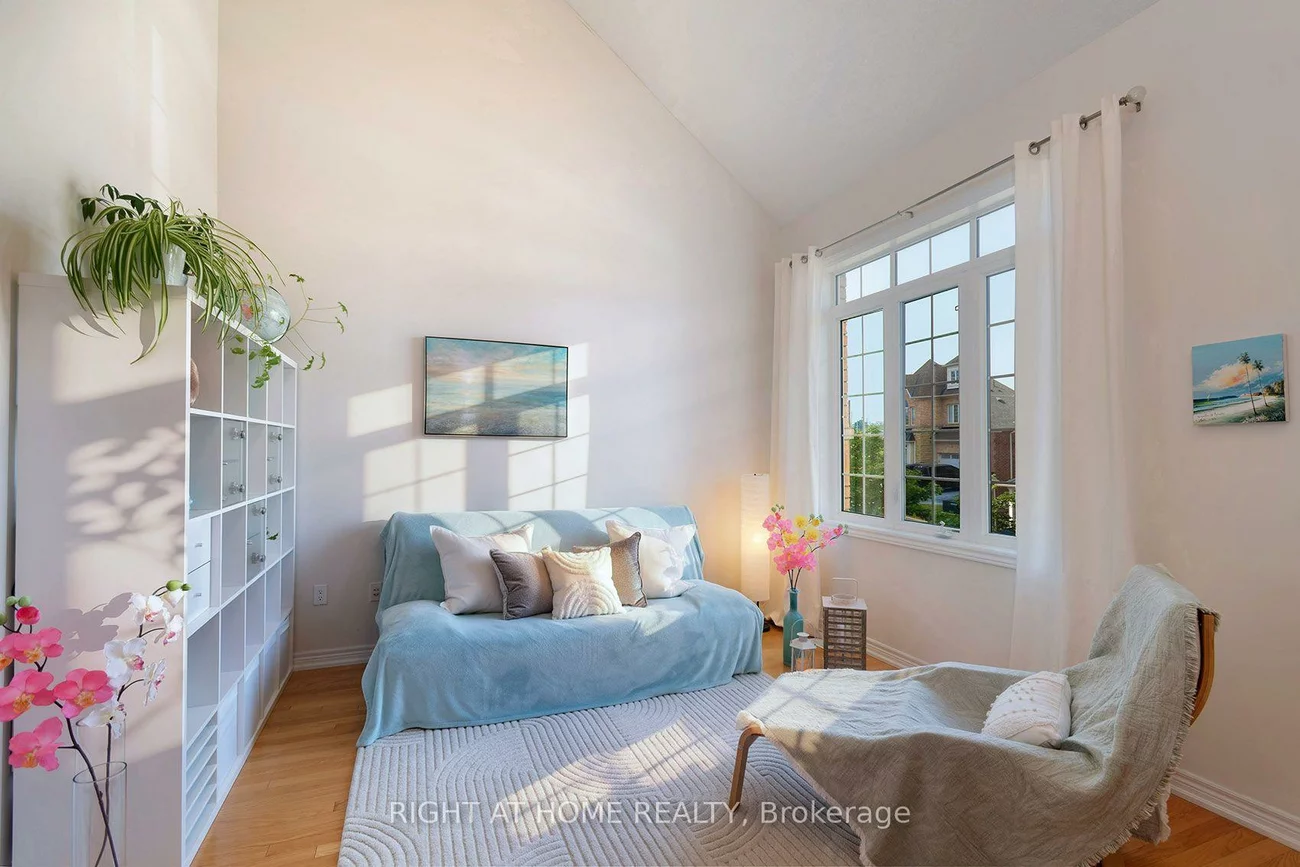 43, Hopewell, Kleinburg, Vaughan