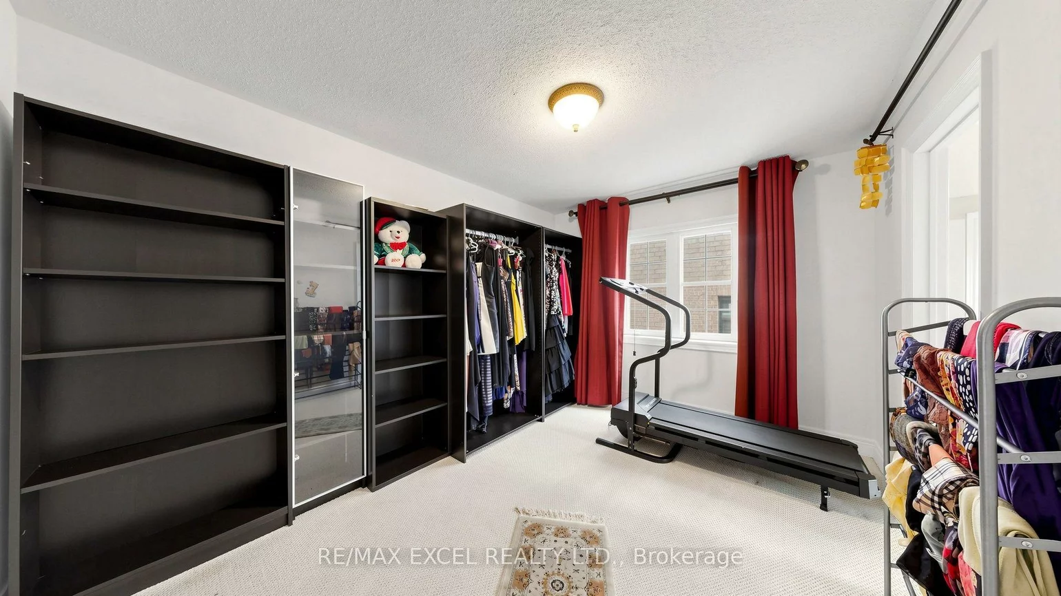 651, Via Romano, Patterson, Vaughan