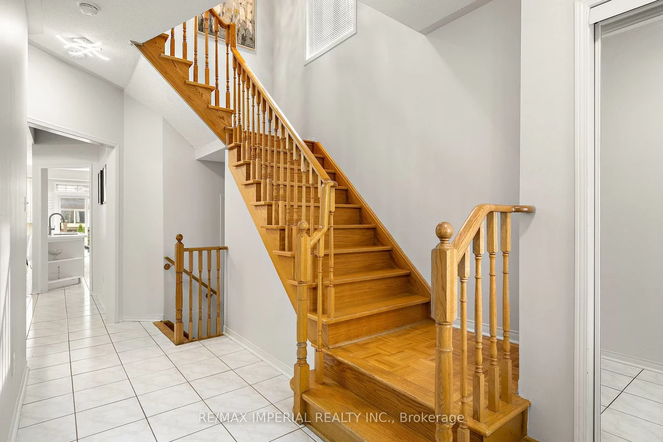 145, Blue Willow, East Woodbridge, Vaughan