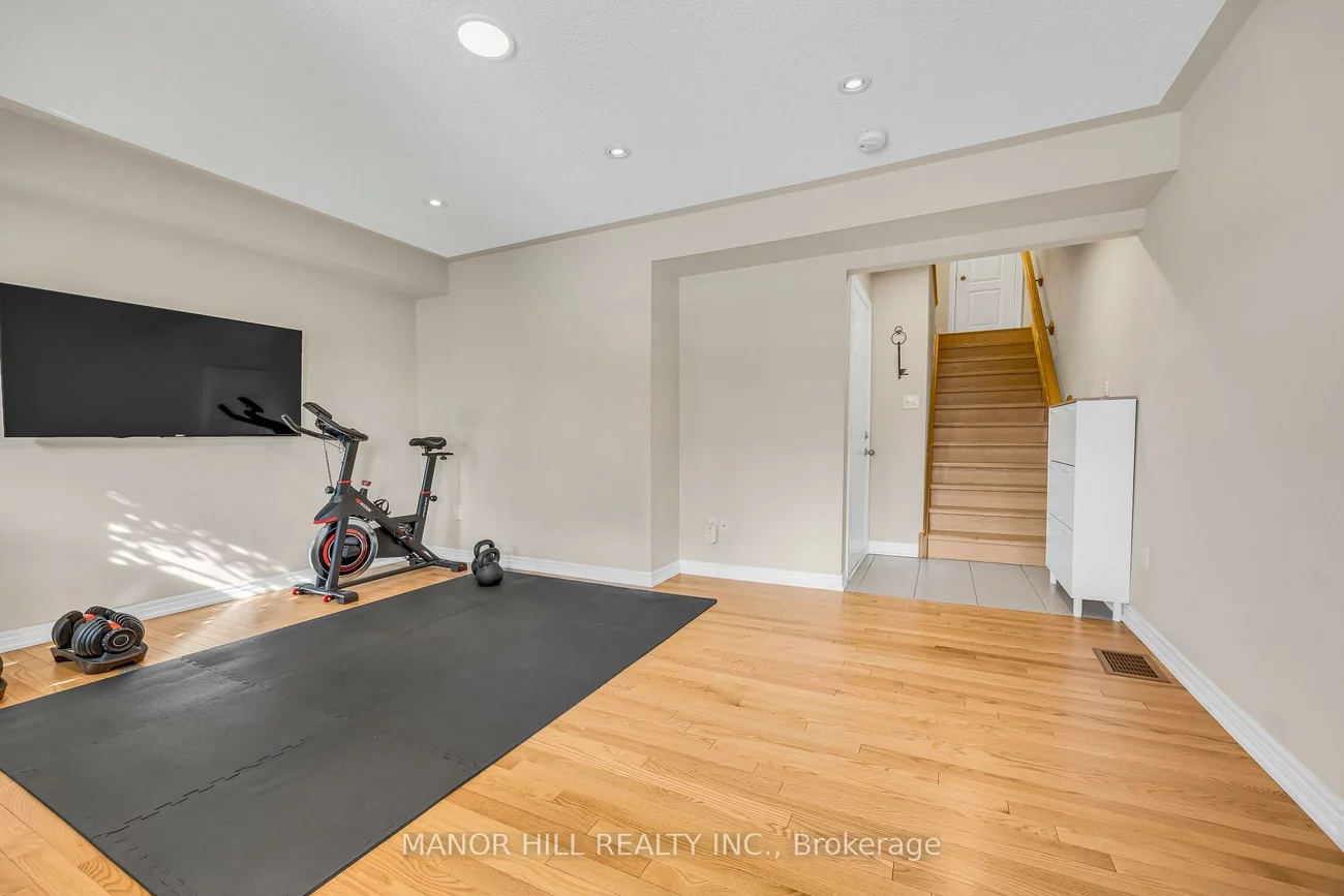 10, Porter, West Woodbridge, Vaughan