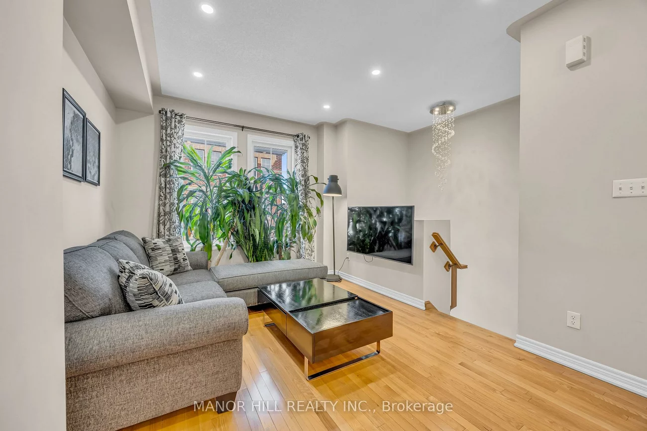 10, Porter, West Woodbridge, Vaughan