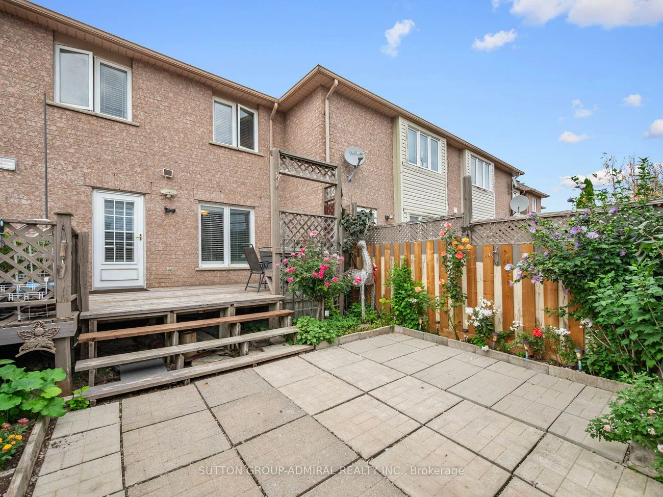 103, America, Vellore Village, Vaughan