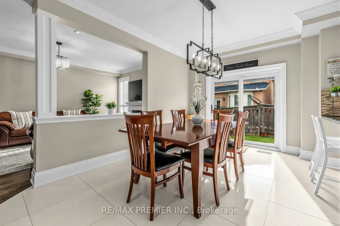 47, Berry, Vellore Village, Vaughan