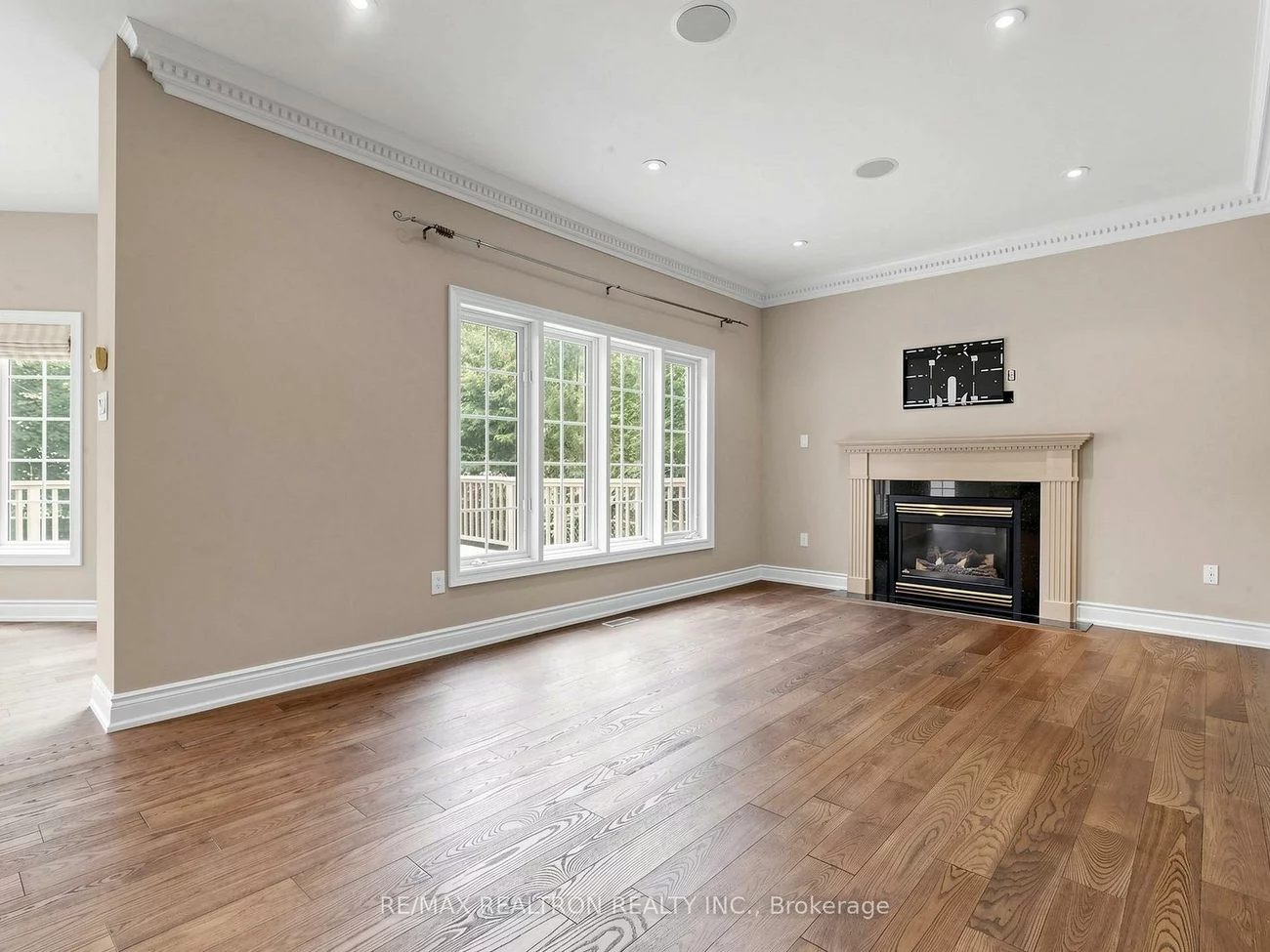 75, Langtry, Uplands, Vaughan