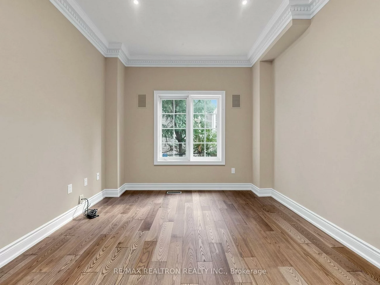 75, Langtry, Uplands, Vaughan