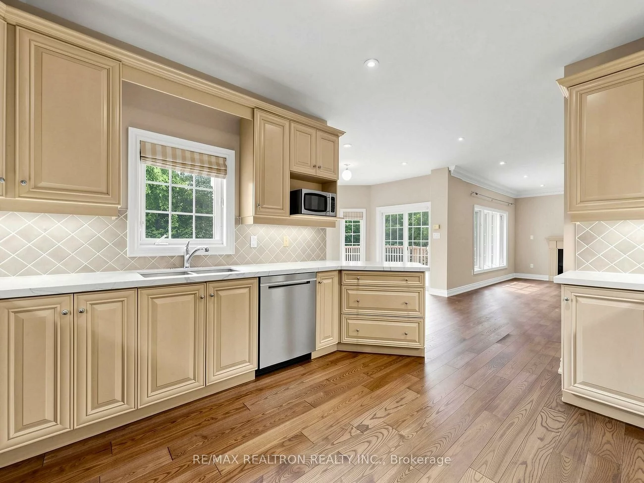 75, Langtry, Uplands, Vaughan