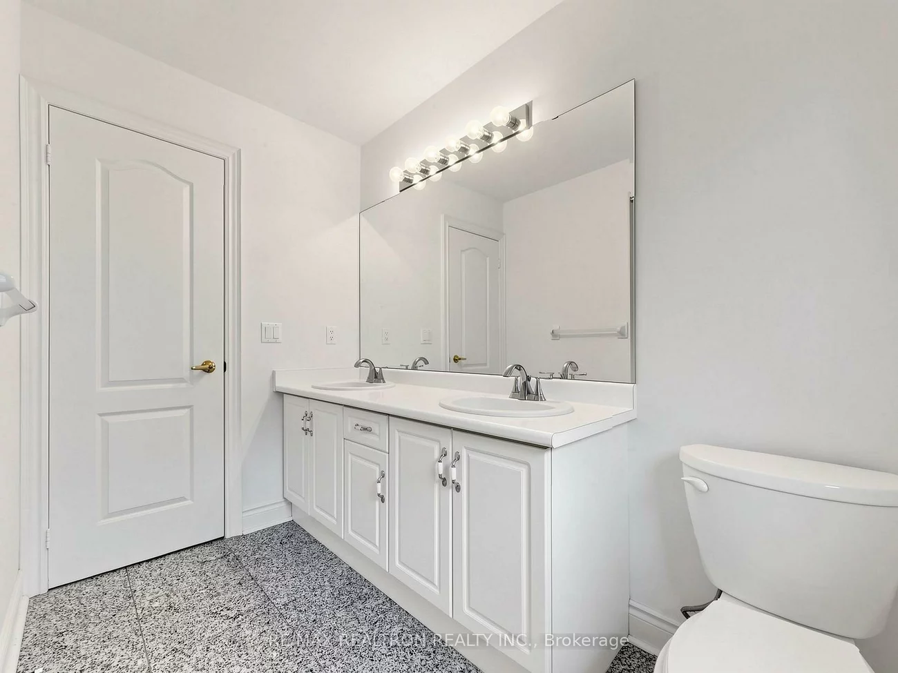75, Langtry, Uplands, Vaughan