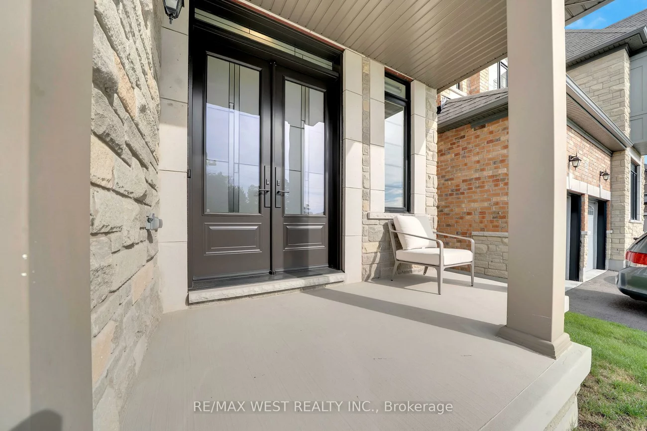 201, Bellefond, Kleinburg, Vaughan
