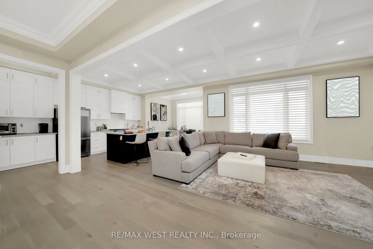 201, Bellefond, Kleinburg, Vaughan