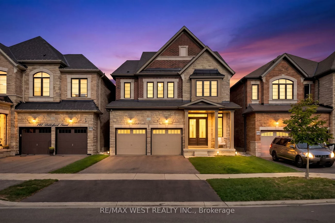 201, Bellefond, Kleinburg, Vaughan