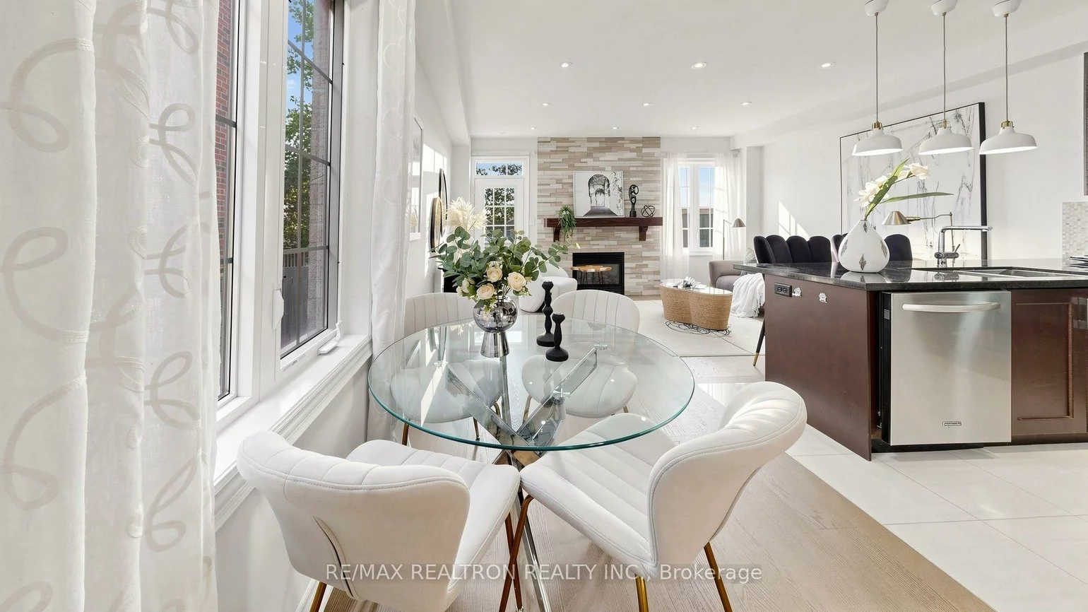 103, Alexie, Vellore Village, Vaughan