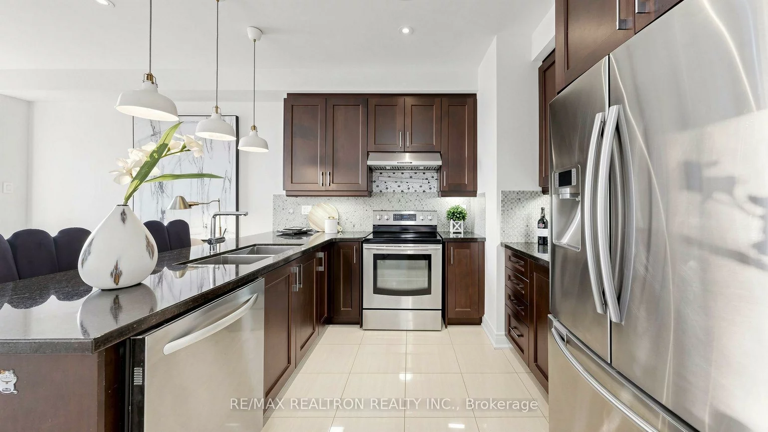 103, Alexie, Vellore Village, Vaughan