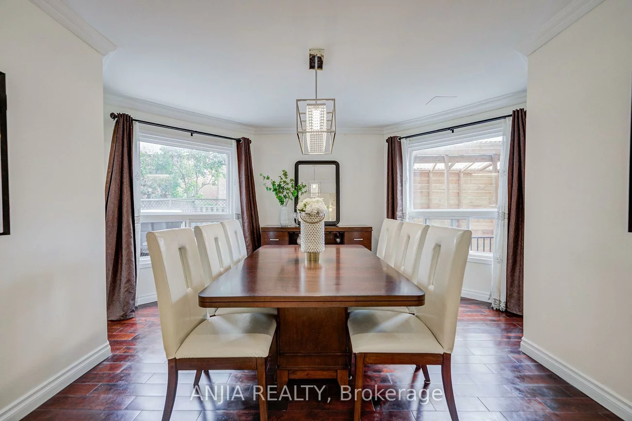 39, Millcroft, Brownridge, Vaughan
