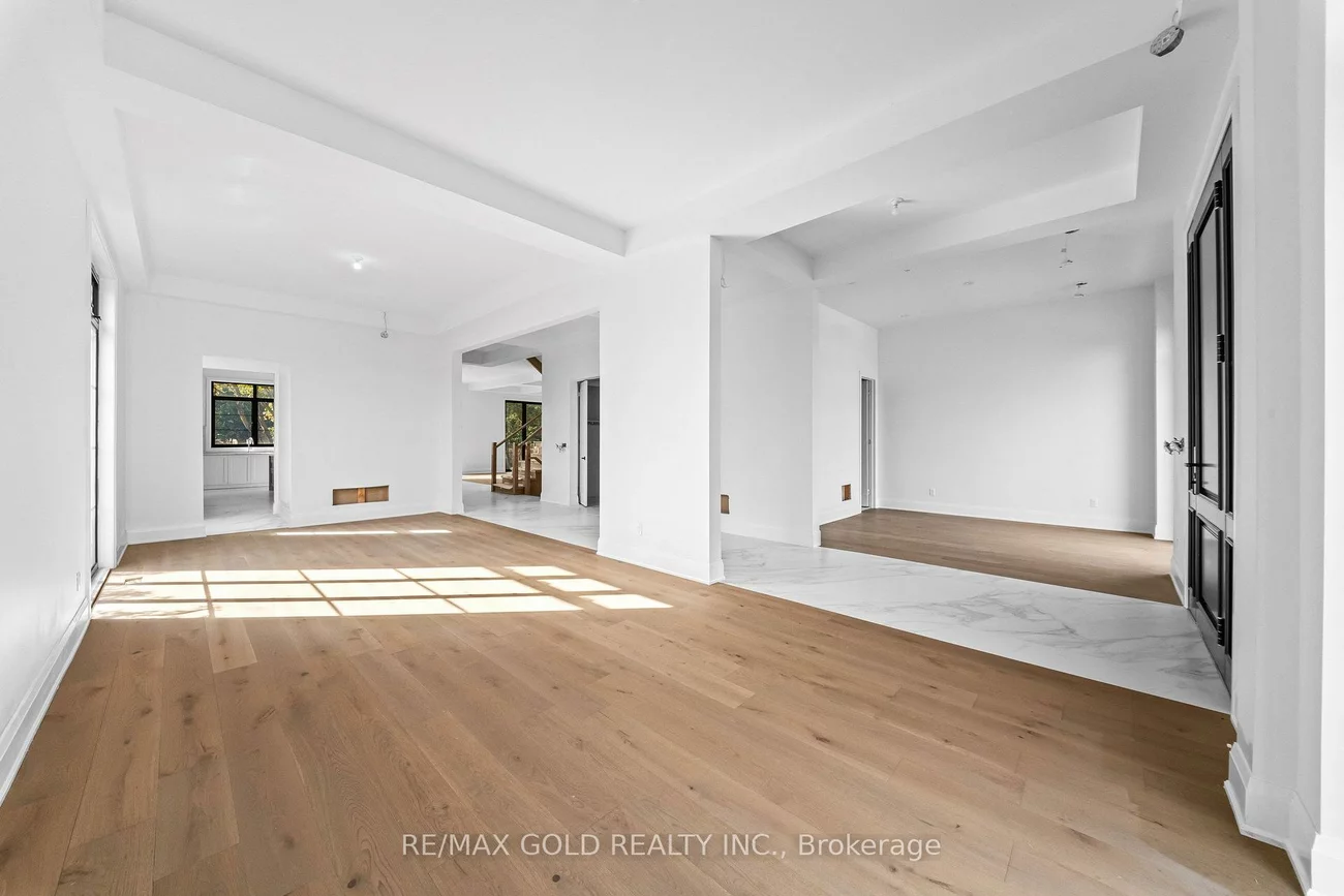 15, Mckenzie, Vaughan Grove, Vaughan