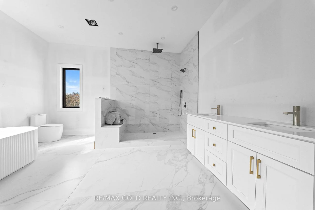 15, Mckenzie, Vaughan Grove, Vaughan