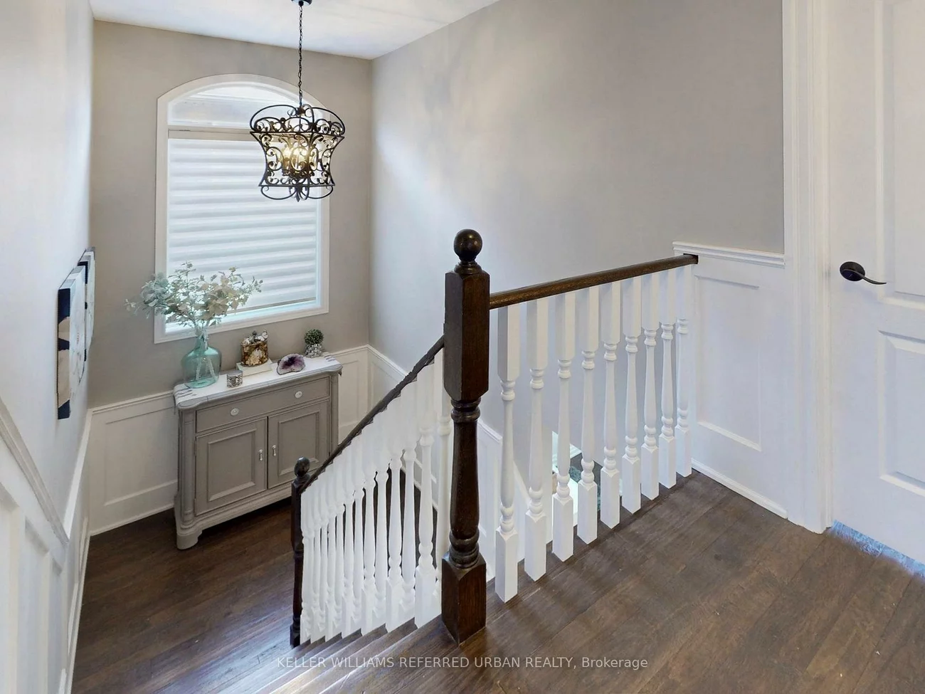 208, Maria Antonia, Vellore Village, Vaughan