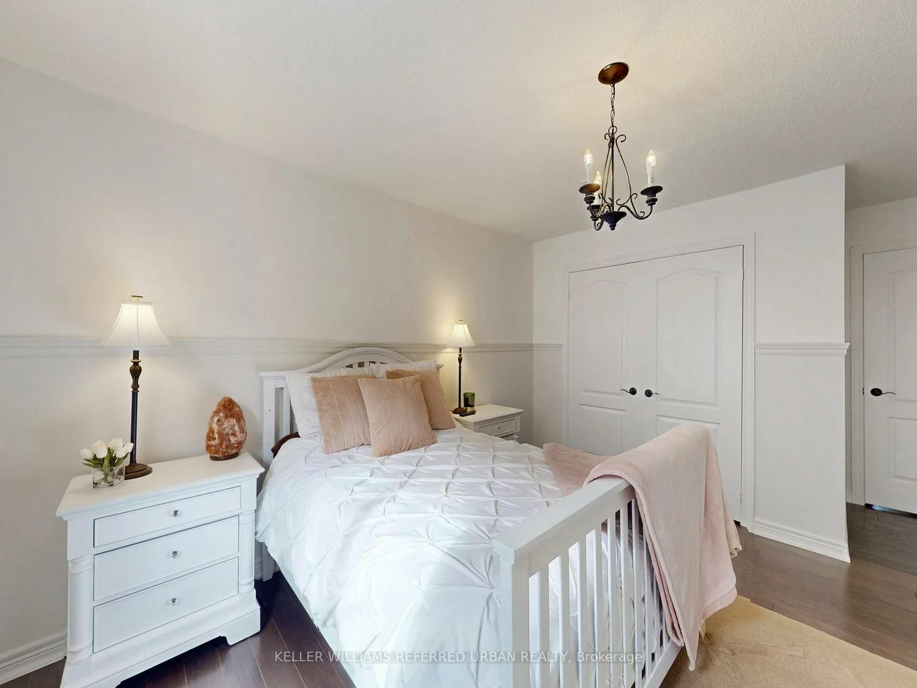 208, Maria Antonia, Vellore Village, Vaughan