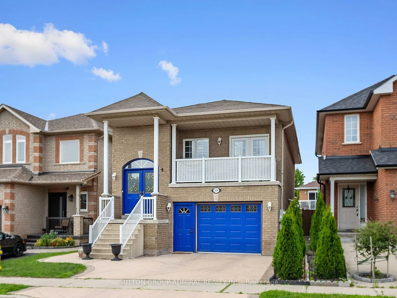 119, Blackthorn, Maple, Vaughan