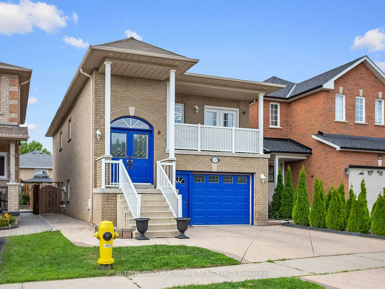 119, Blackthorn, Maple, Vaughan
