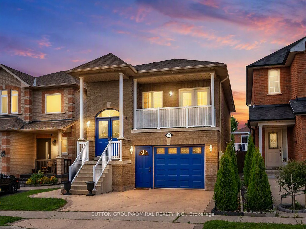 119, Blackthorn, Maple, Vaughan