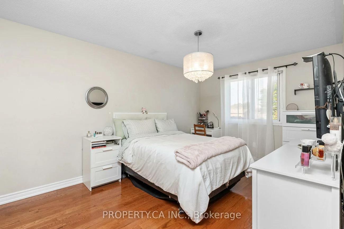 235, Brownridge, Brownridge, Vaughan