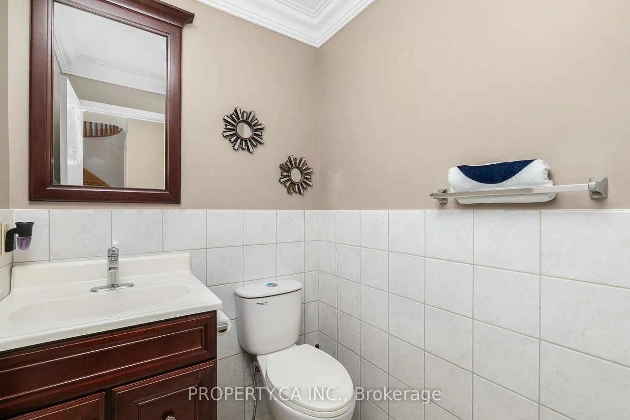 235, Brownridge, Brownridge, Vaughan