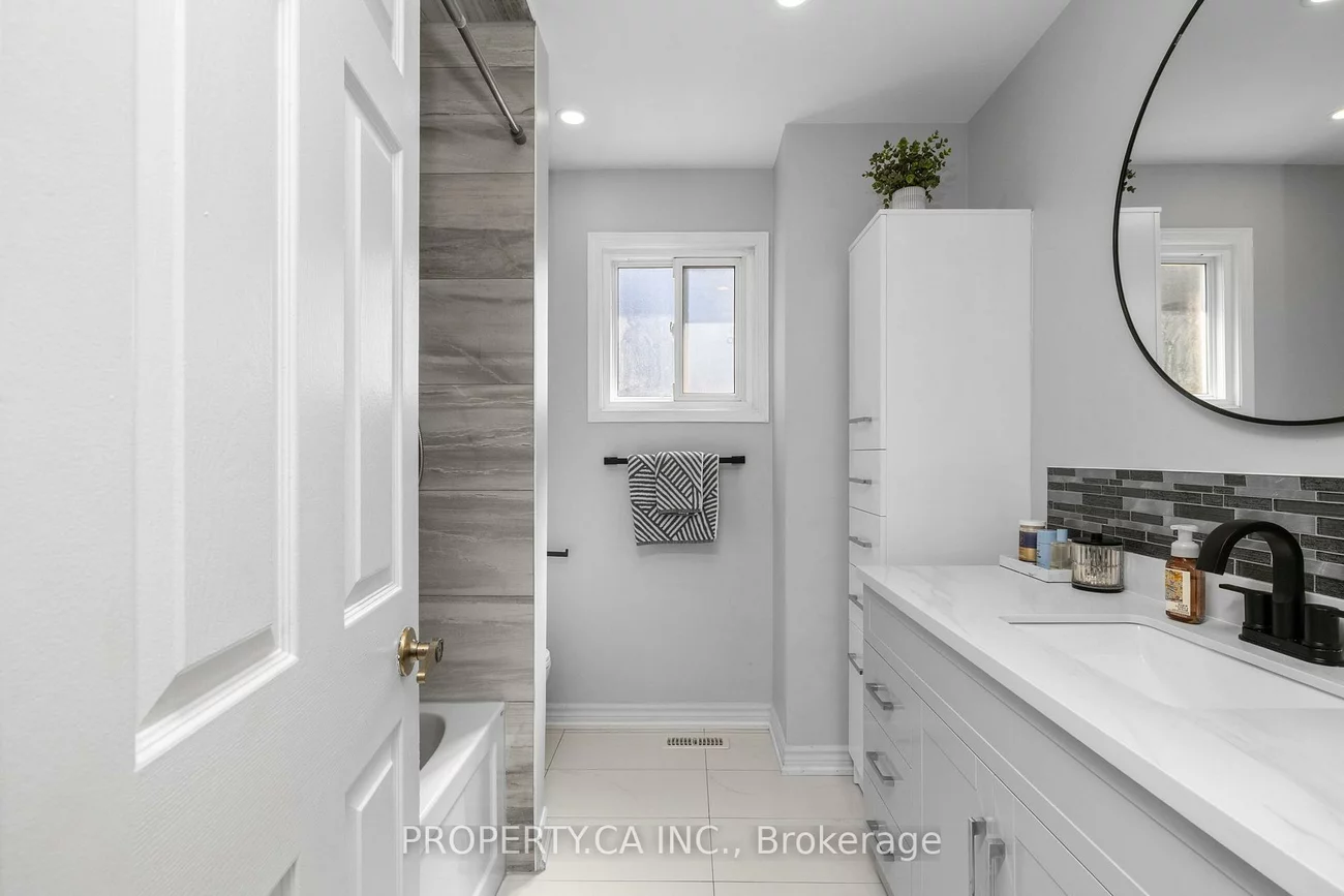 235, Brownridge, Brownridge, Vaughan